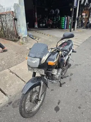 TVS Victor 2004