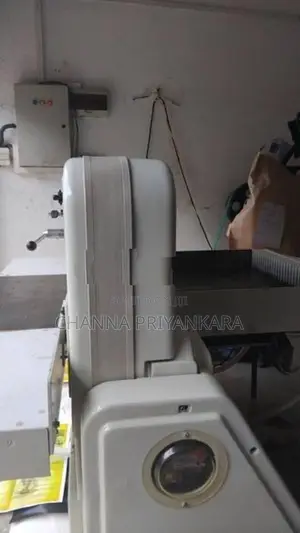Polar 90 Paper Cutter Machine