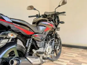 Bajaj Pulsar 150 2016