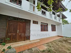 Valuable Two Story House for Sale Nugegoda