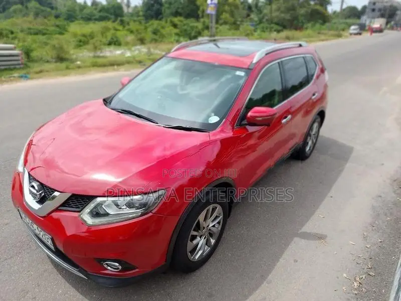 Nissan X-Trail 2014