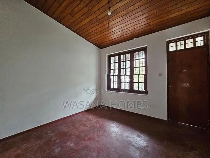 Valuable Two Story House for Sale Nugegoda
