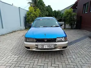 Nissan Wingroad WEY10 1997
