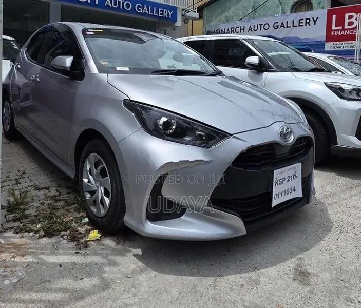 Toyota Yaris X Grade 2024
