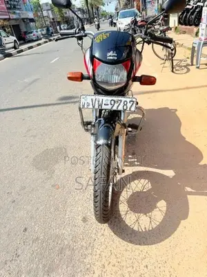 Hero HF Deluxe 2011