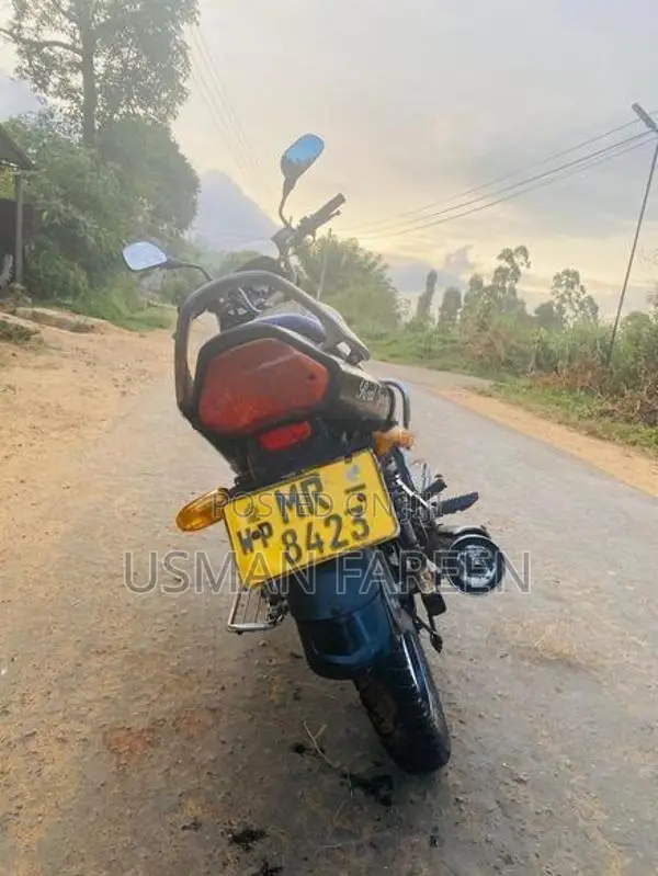 TVS Victor 2006
