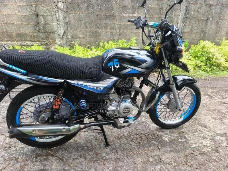 Bajaj CT100 2019