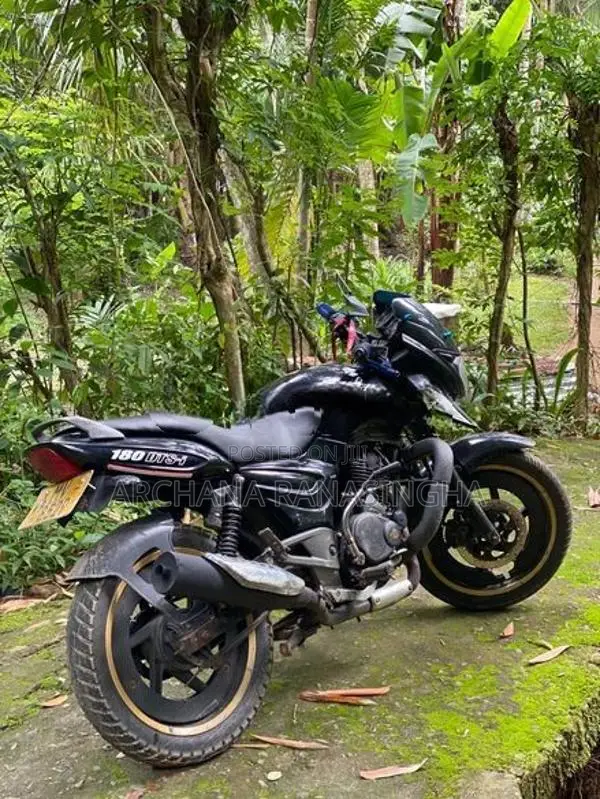 Bajaj Pulsar 180 2006