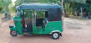 Bajaj RE 1995