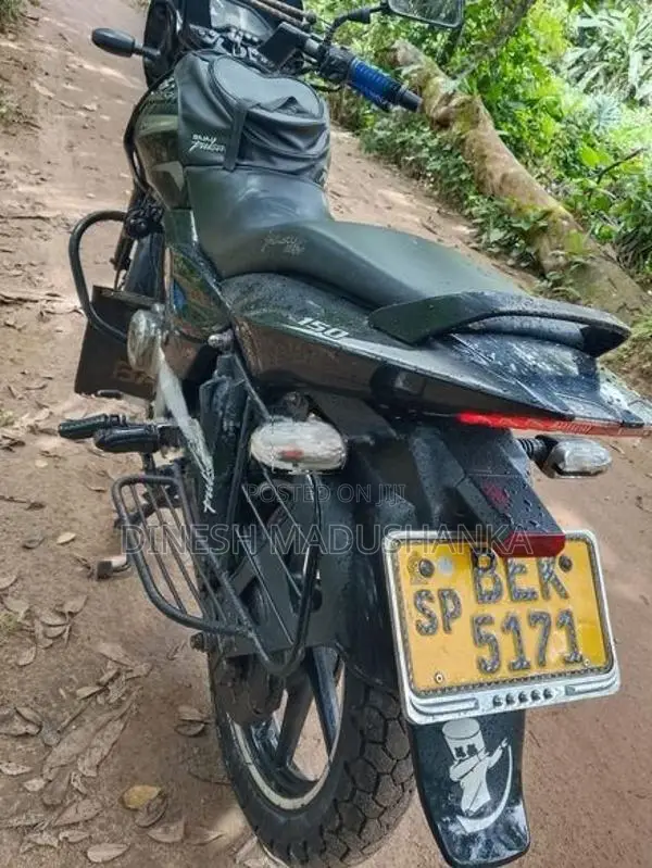 Bajaj Pulsar 150 2018