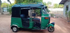 Bajaj RE 1995