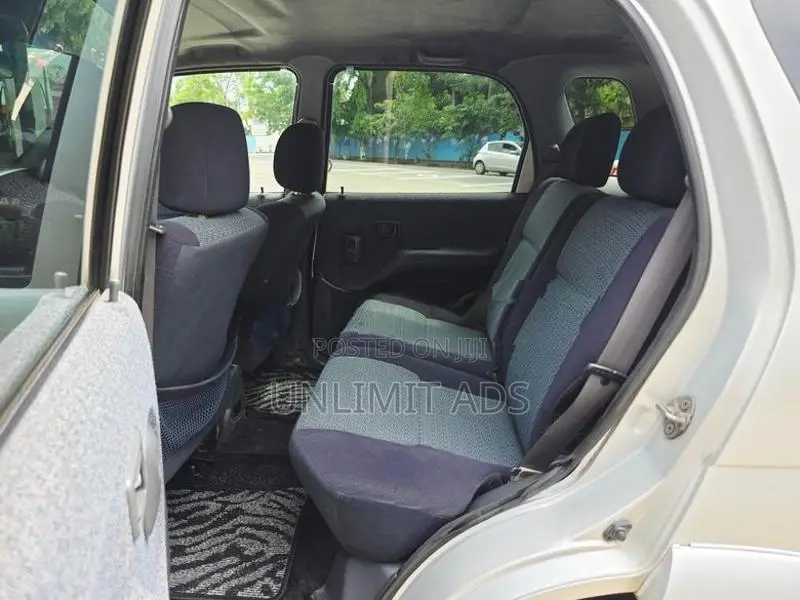 Daihatsu Terios Full Option 2001