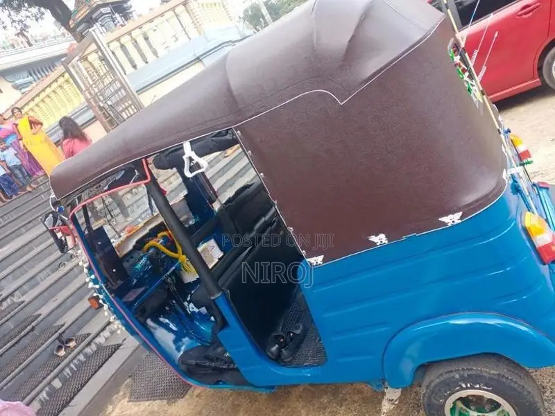 Bajaj RE Three Wheeler 2006