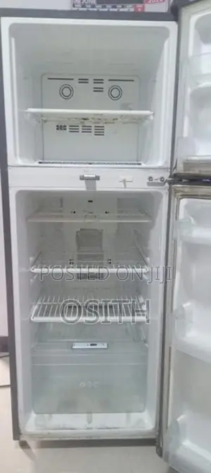 LG 220L Two Door Fridge