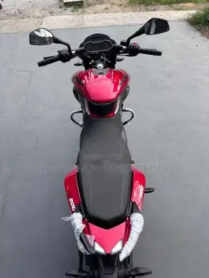 Bajaj Pulsar NS200 BS7 2026