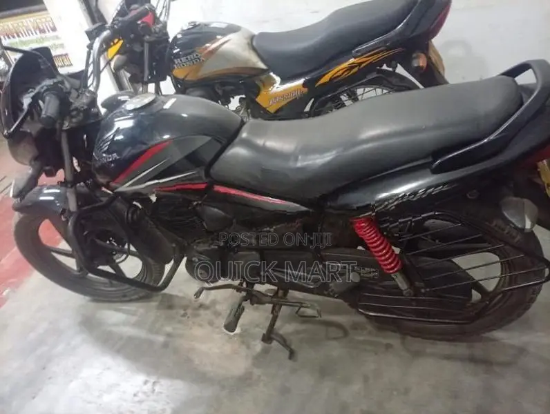 Honda CB Shine 2016