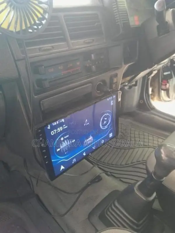 Mazda Familia 1986