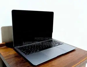Apple MacBook Air M1 (2020)