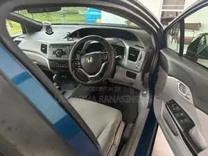 Honda Civic FB1 2012