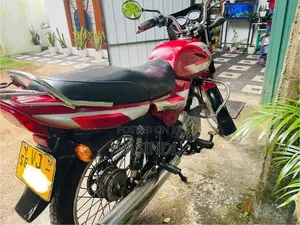 Bajaj CT100 2009