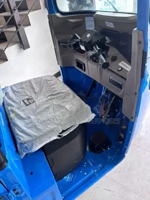 Bajaj RE 2021