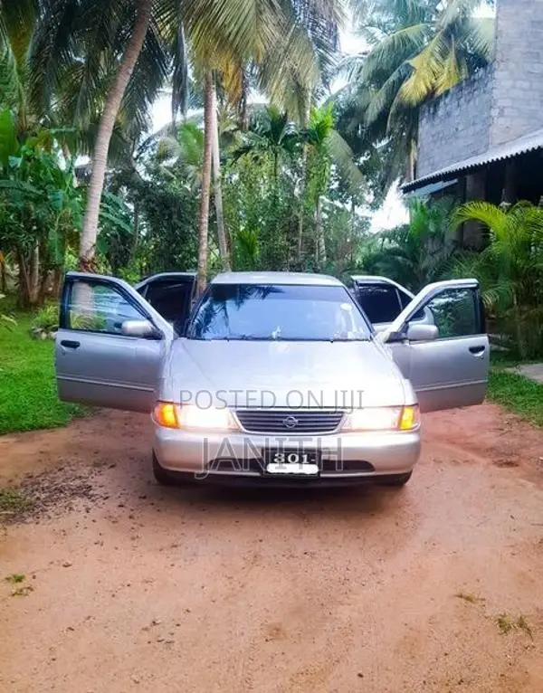 Nissan Sunny 1995