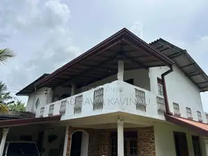 Upstairs House for Rent – Makola