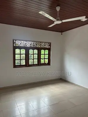 Upstairs House for Rent – Makola
