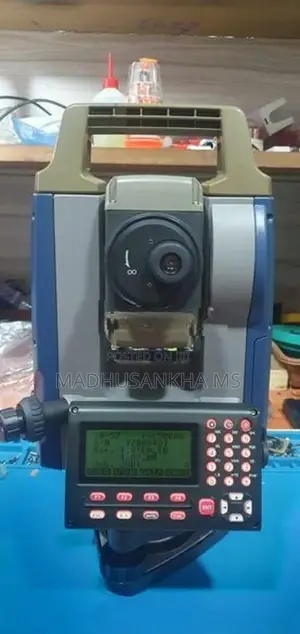 Sokkia IM-52 Total Station | Japan 2"