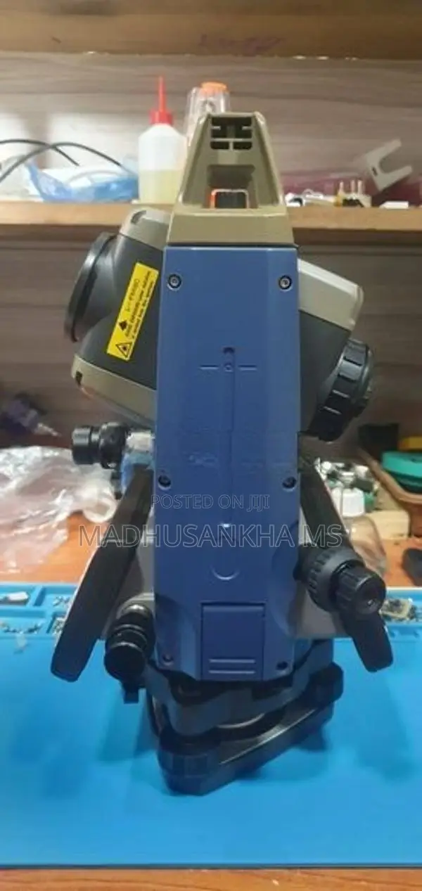 Sokkia IM-52 Total Station | Japan 2"