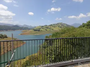 Luxury Villa for Sale in Digana