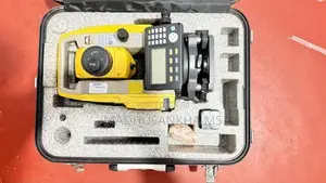 Topcon ES105 Total Station