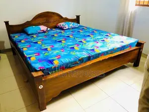 New 6*6 72"*72" Teak King Bed with Dl Mattress