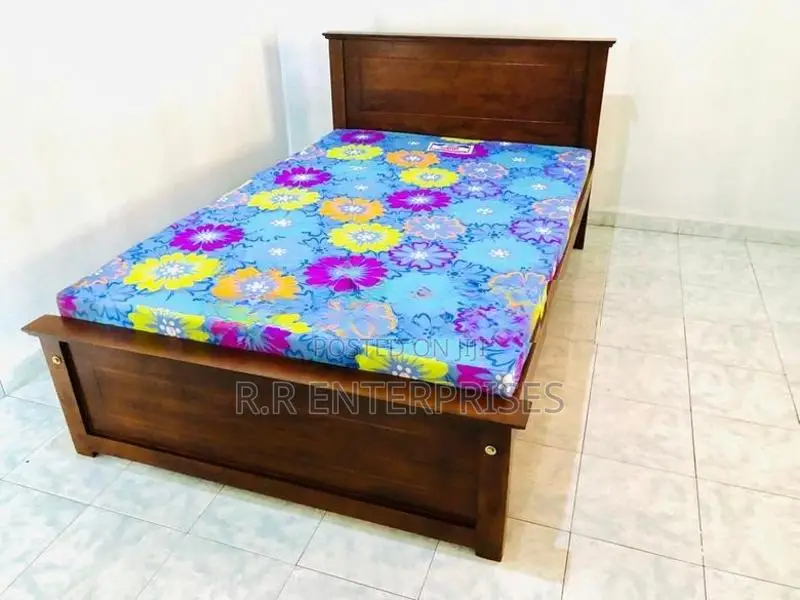 New 6*4 Ft Teak Double Box Bed With Dl Mattress