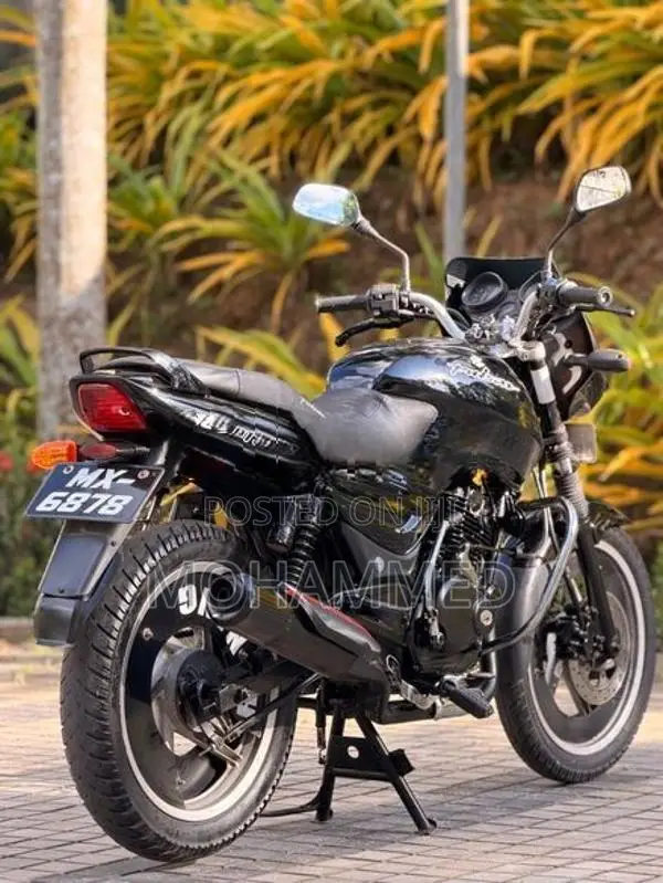 Bajaj Pulsar 180 2006