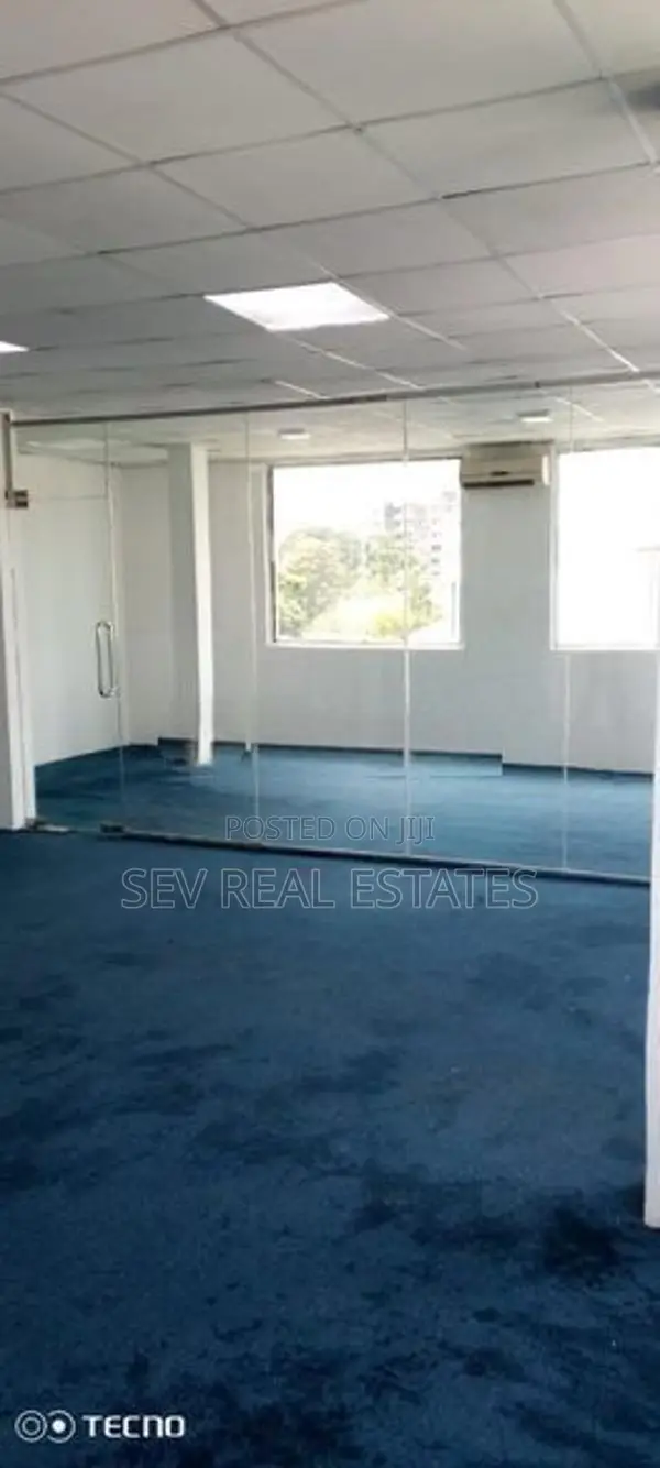 Third Floor Commercial Property for Rent in Nugegoda