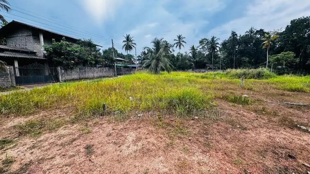 Kalagedihena Perfect Residential Block out Land for Sale