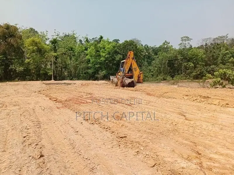 ඉඩමක් මීගොඩ