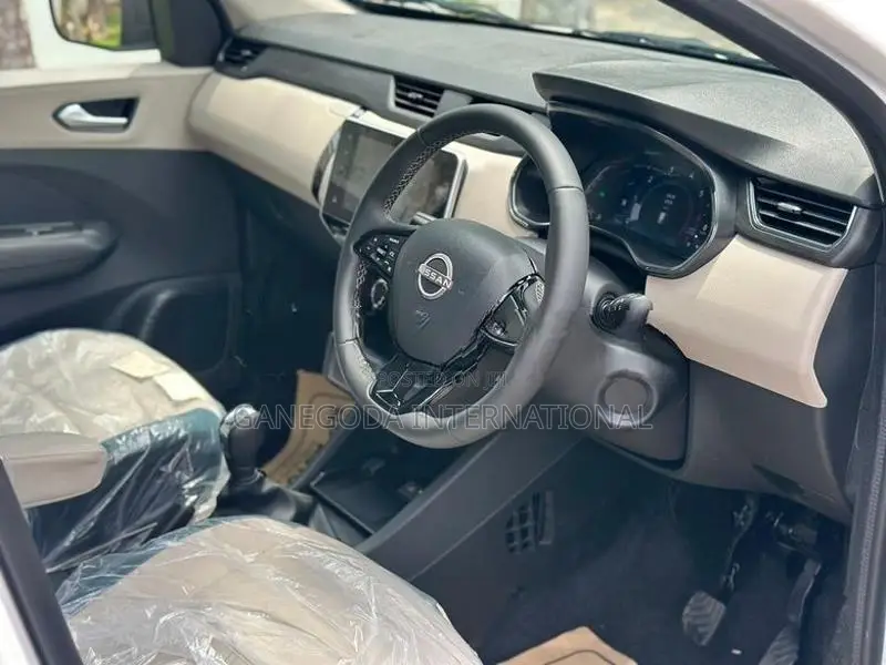 Nissan Gravite Tekna Ez 2026