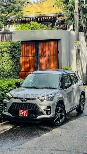 Toyota Raize Z HYBRID 4WAY 2025
