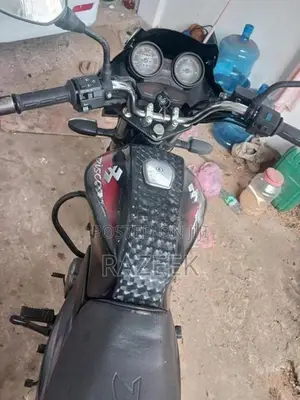 Bajaj Discover 2012