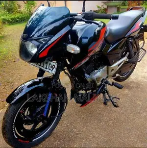 Bajaj Pulsar 150 2015