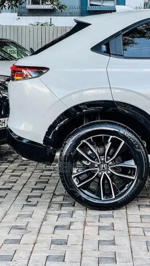 Honda Vezel Z PREMIUM 2026