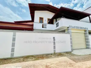 HAS218 - Valuable Luxury Two Storey House for Sale in Piliyandala