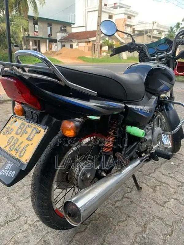 Bajaj CT100 2021