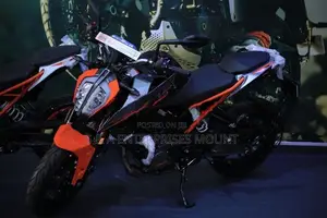 KTM Duke 160 2026