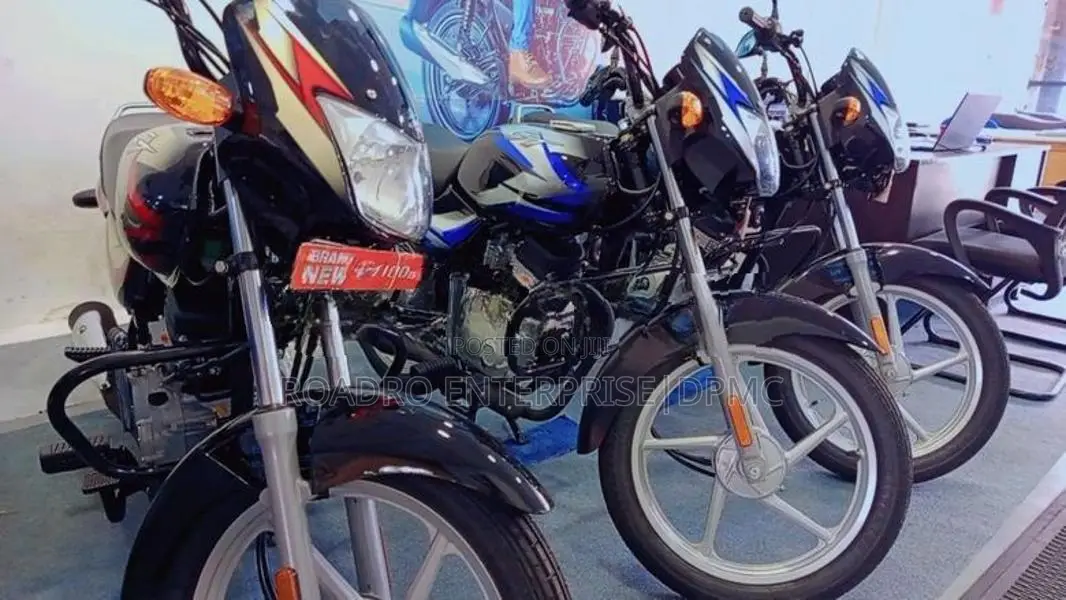 Bajaj CT100 ES 2026
