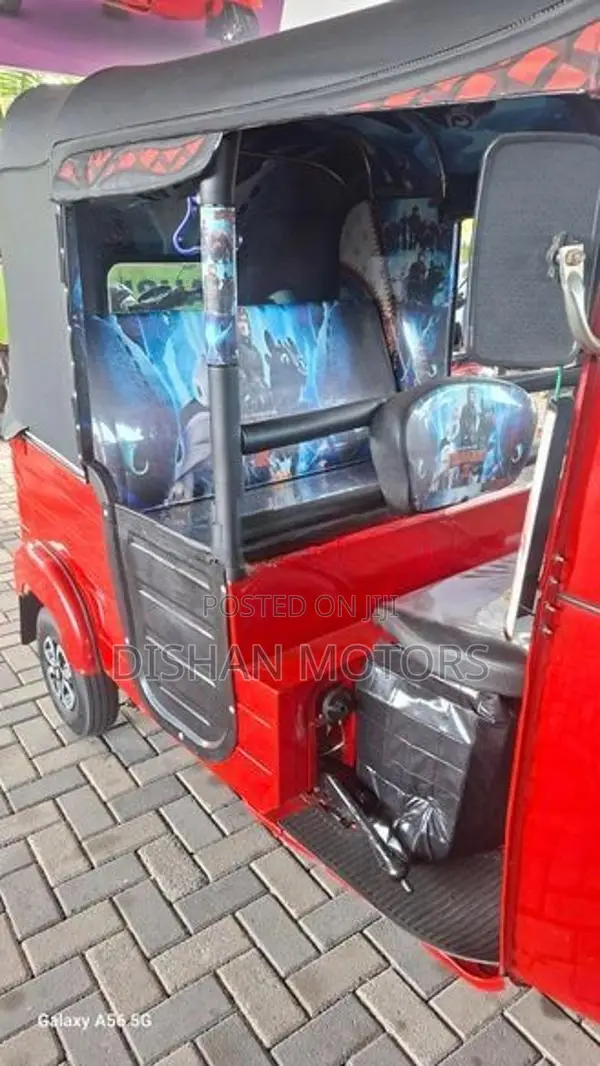 Bajaj RE 4 Stroke 2014