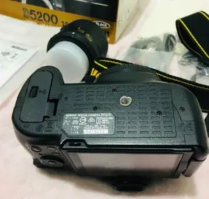 Nikon D5200 DSLR Camera