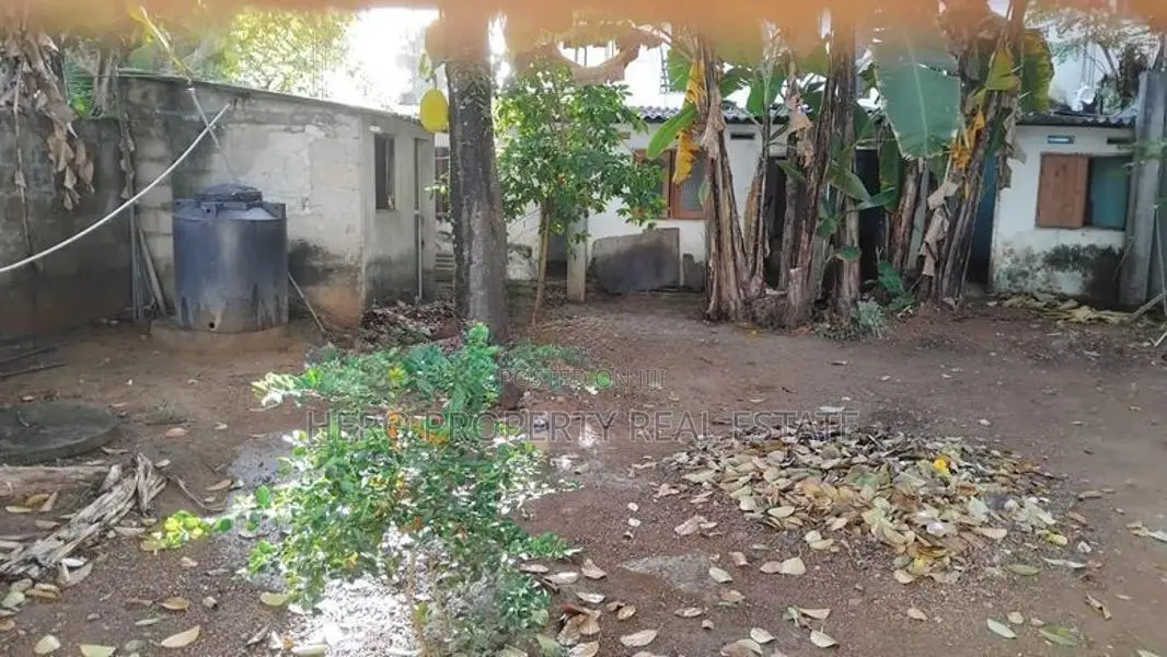HJS161 Valuable Modern House for Sale in Kadawatha